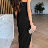 Silvia – Off-shoulder obleka s čisto linijo