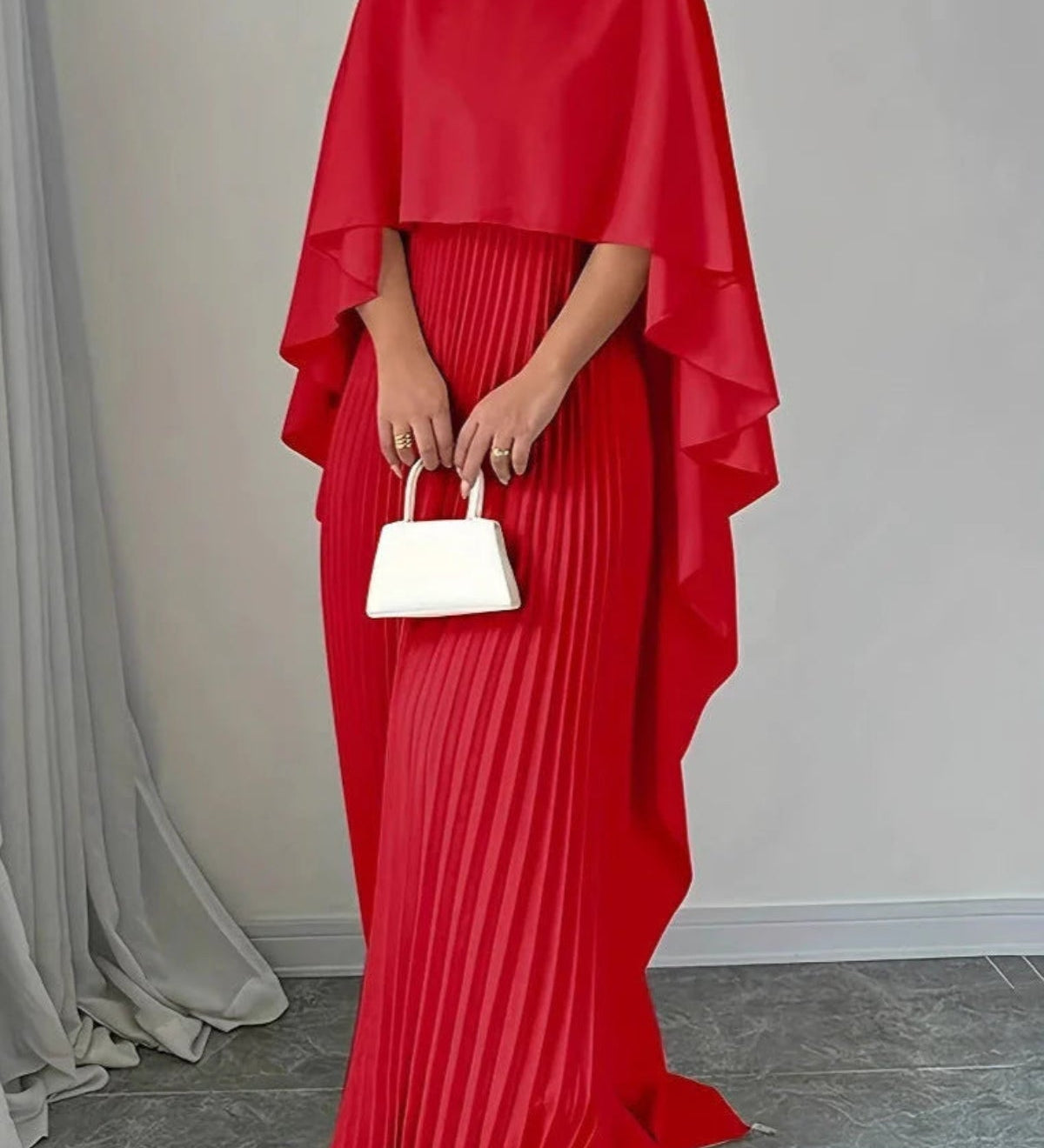 Amalia – Maxi plisirana obleka z batwing rokavi