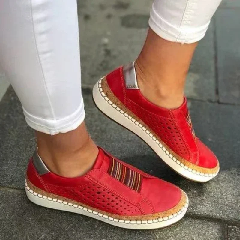 Udobni Sp walking Shoes Yara
