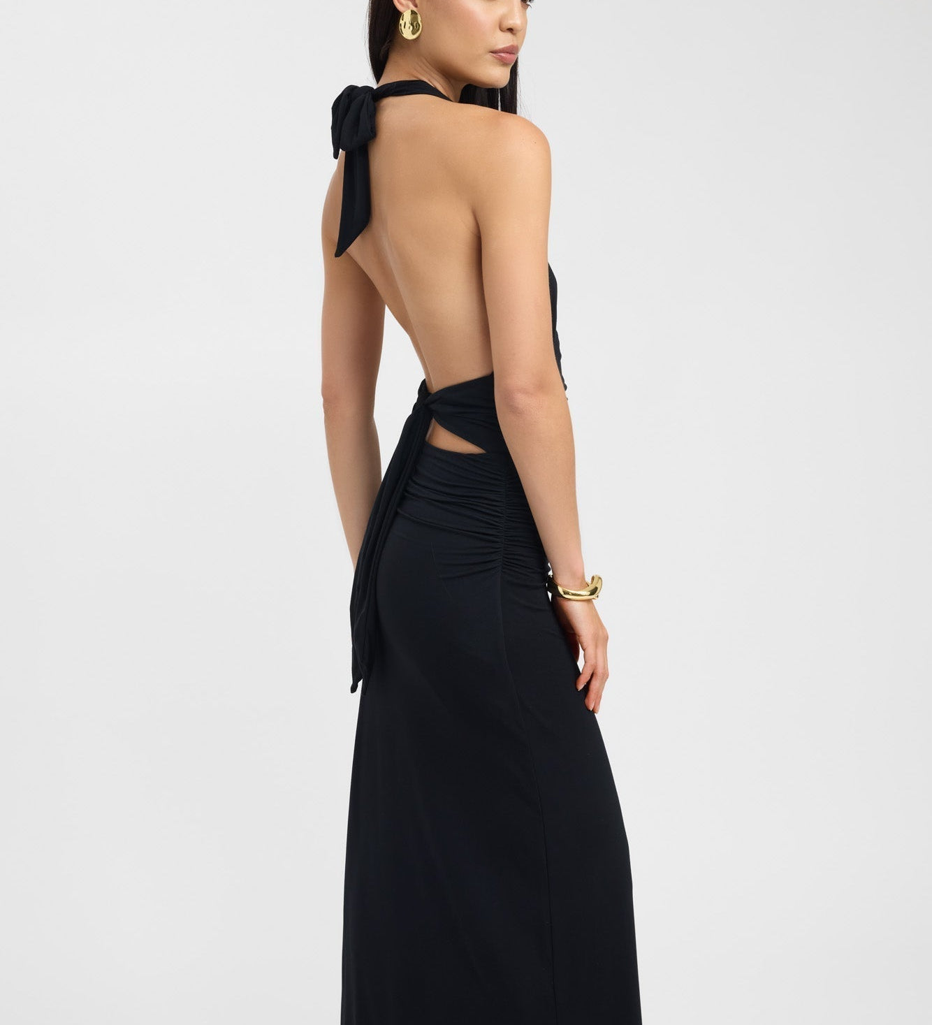 Estera – Maxi obleka s halter naramnicami in V-izrezom